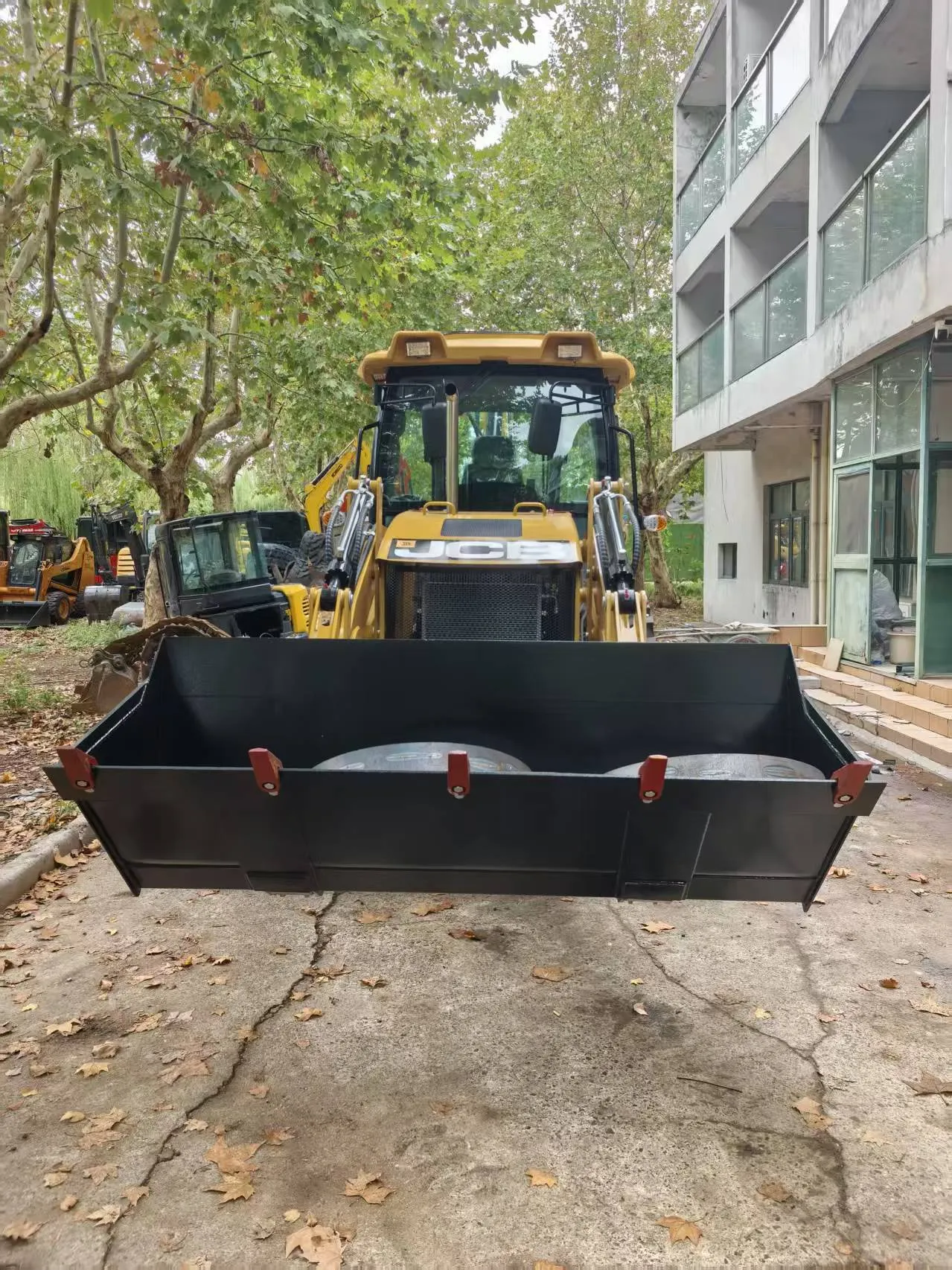 JCB 3CX Backhoe Loader (Multi-Functional Construction Machine)